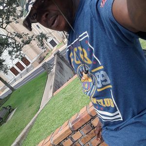 Meet your Posher, Melvin