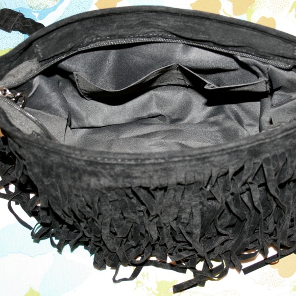 Large Velvet Fringe Adjustable Shoulder Bag NWOT - Picture 7 of 8