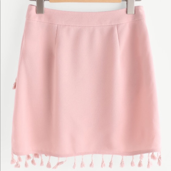 🎀Blush Pink Tassel Overlap Skirt - Picture 2 of 3