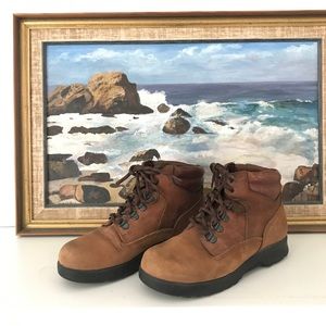 VINTAGE Dexter Hiking Boots Suede and Leather