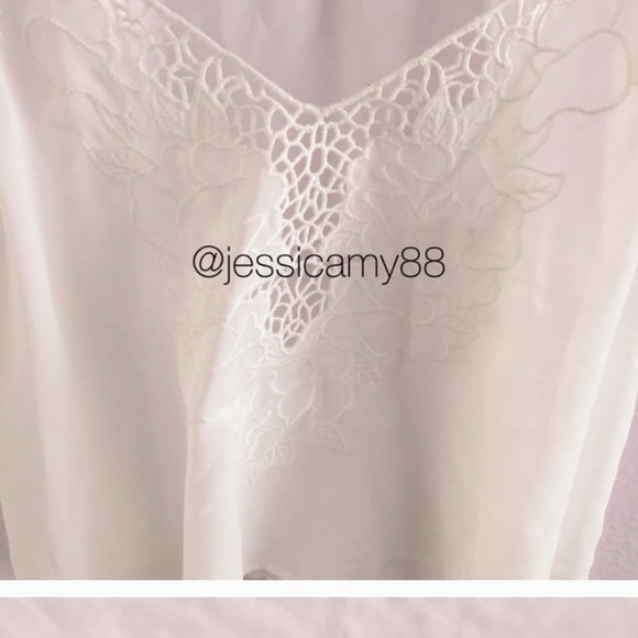 Brandy Melville sheer embroidered top - Picture 3 of 5
