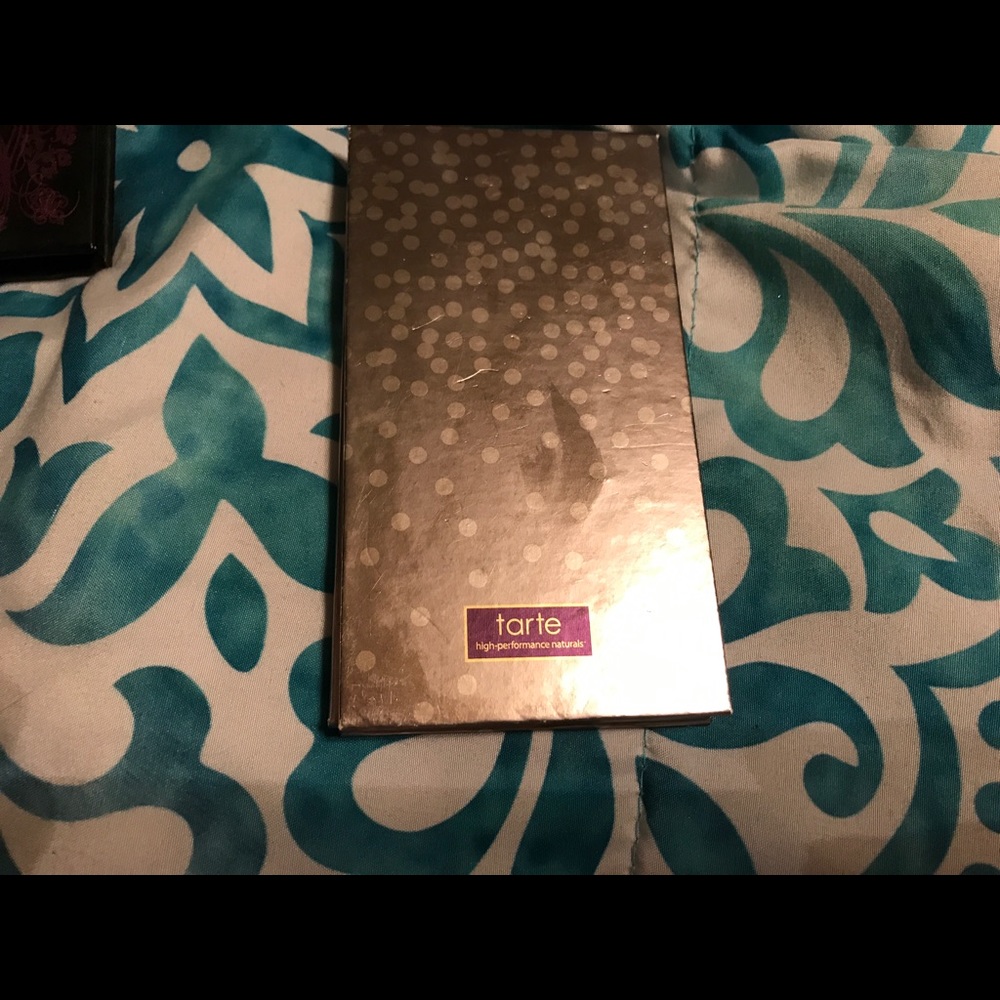 💎 Final Price 💎 Tarte eyeshadow/blush palette 💎