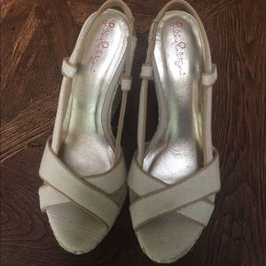 DONATING LAST DATLily Pulitzer size 9 1/2 wedges