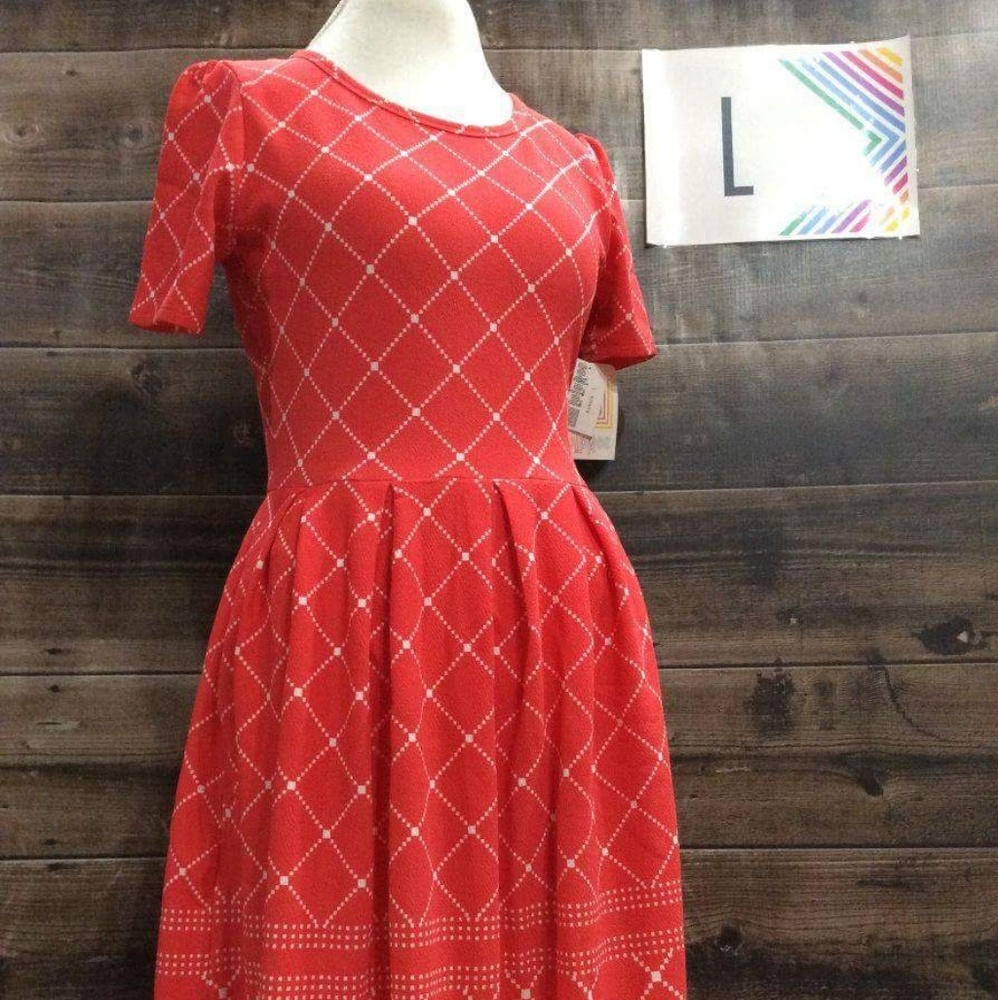 NWT Large LLR Amelia