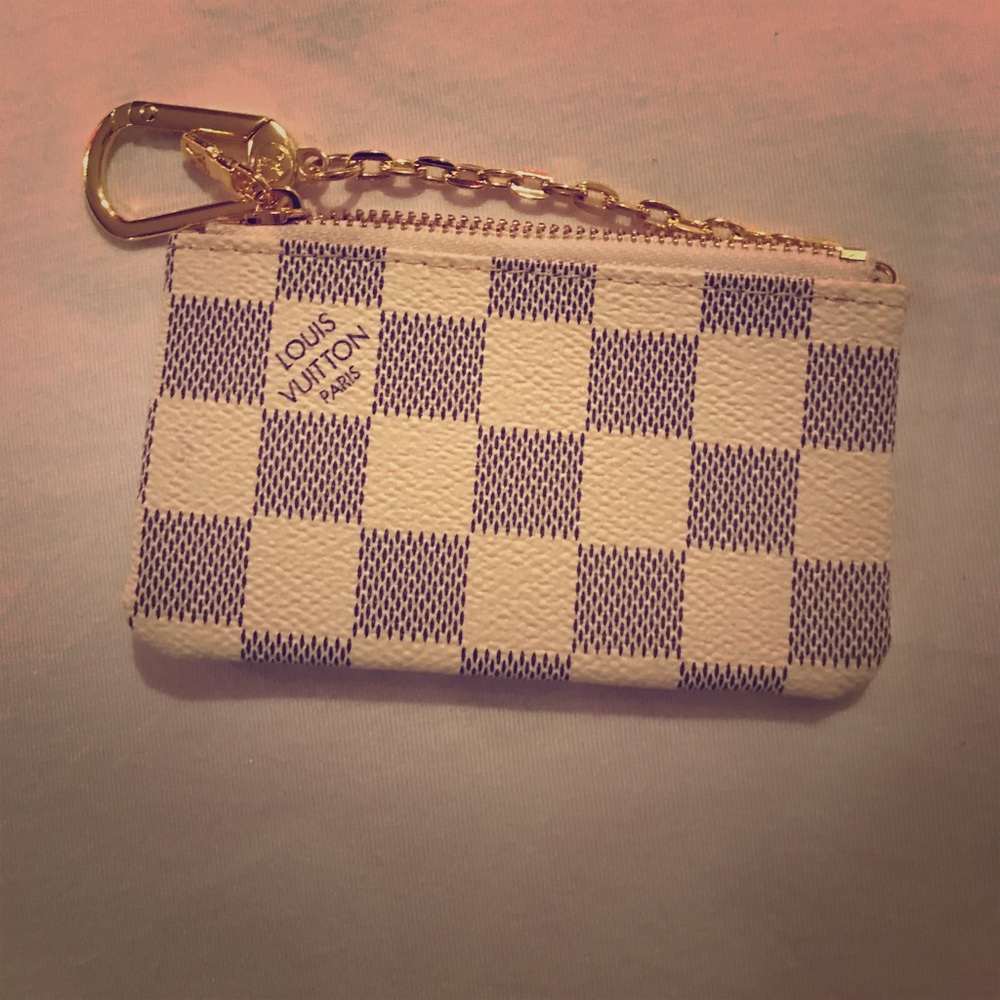 Genuine Louis Vuitton Key Holder in azur damier