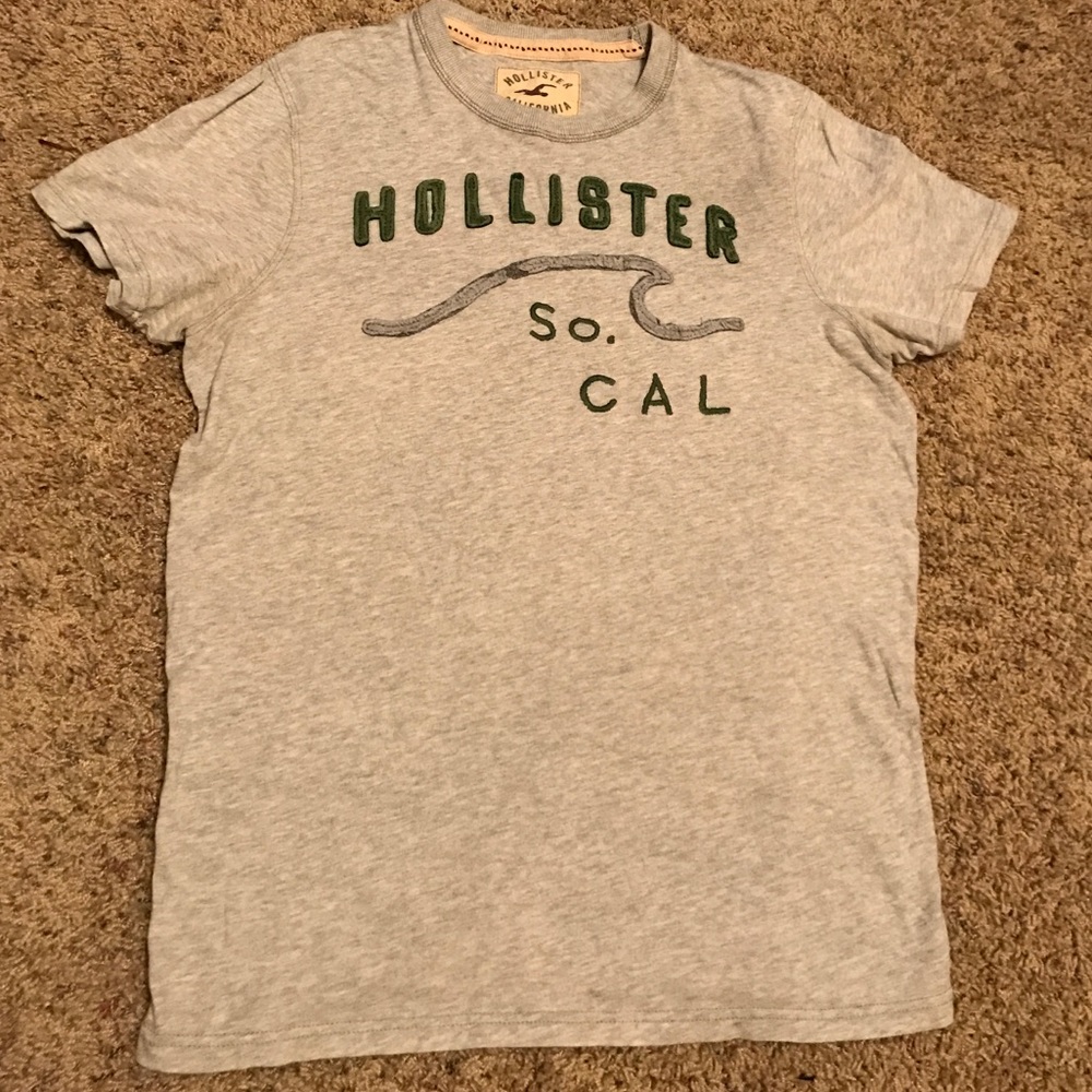 Hollister Tee