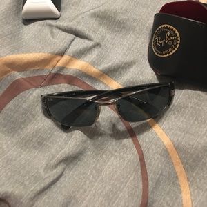 Vintage Ray Bans sunglasses