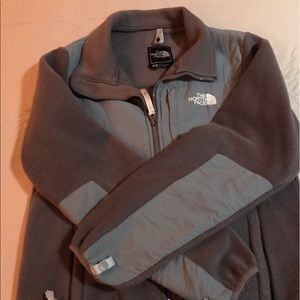 Medium Northface fleece