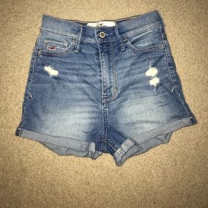 HOLLISTER SHORTS