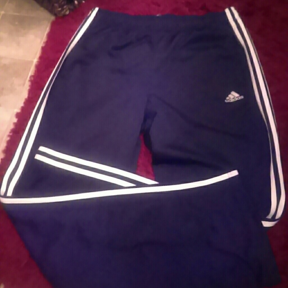 Adidas sweatpants