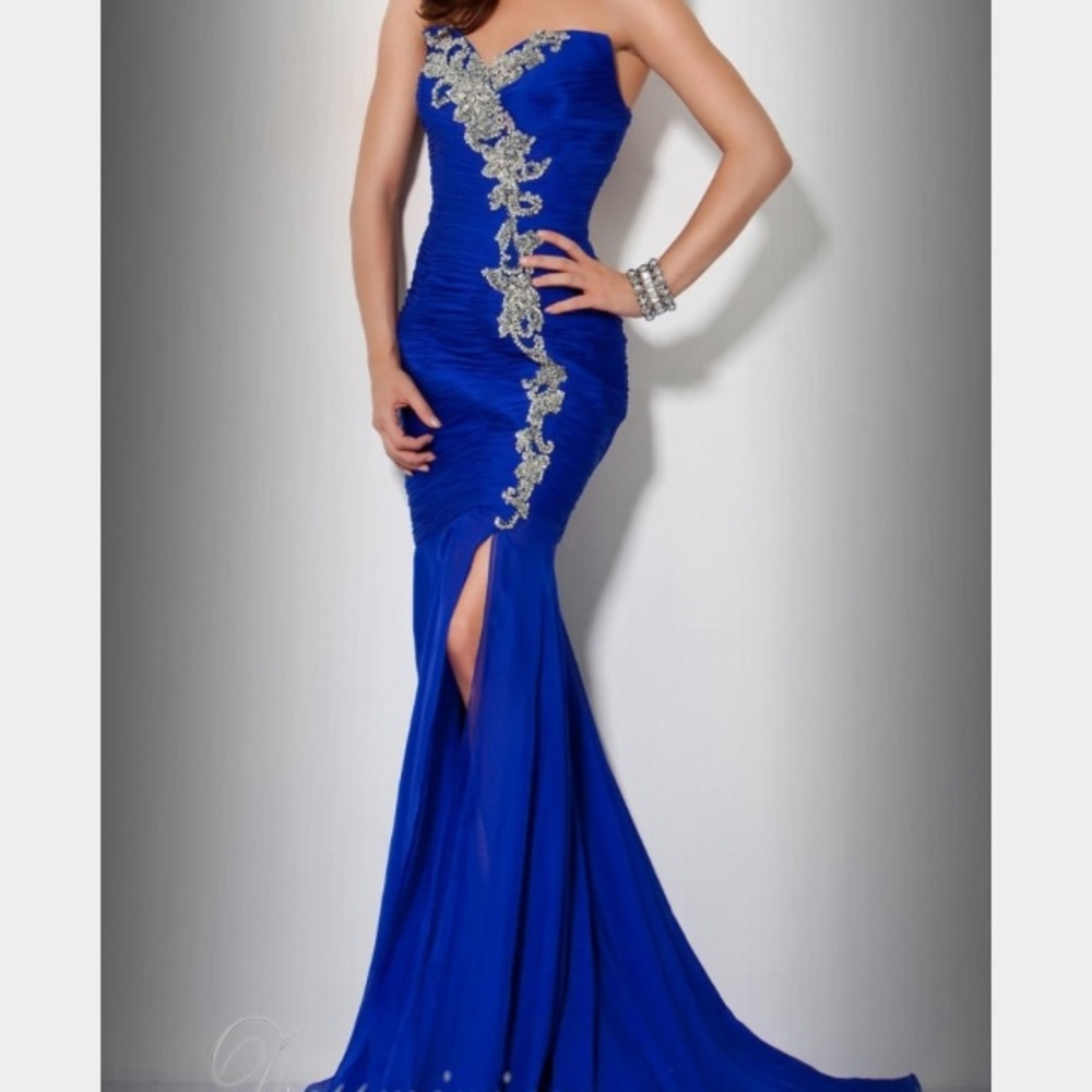 Beautiful Royal Blue Mermaid Dress