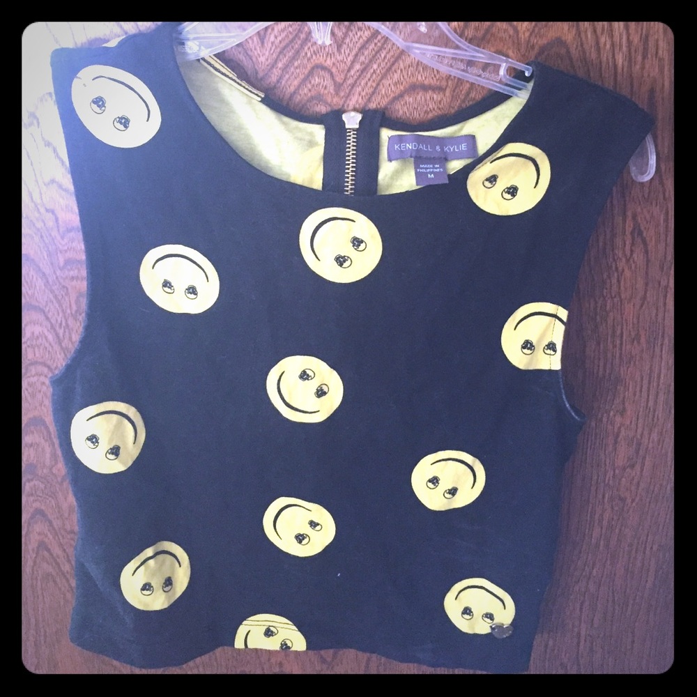 Kendall & Kylie smiley face skull crop top