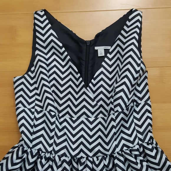 Halogen chevron print fit and flare dress - Picture 4 of 7
