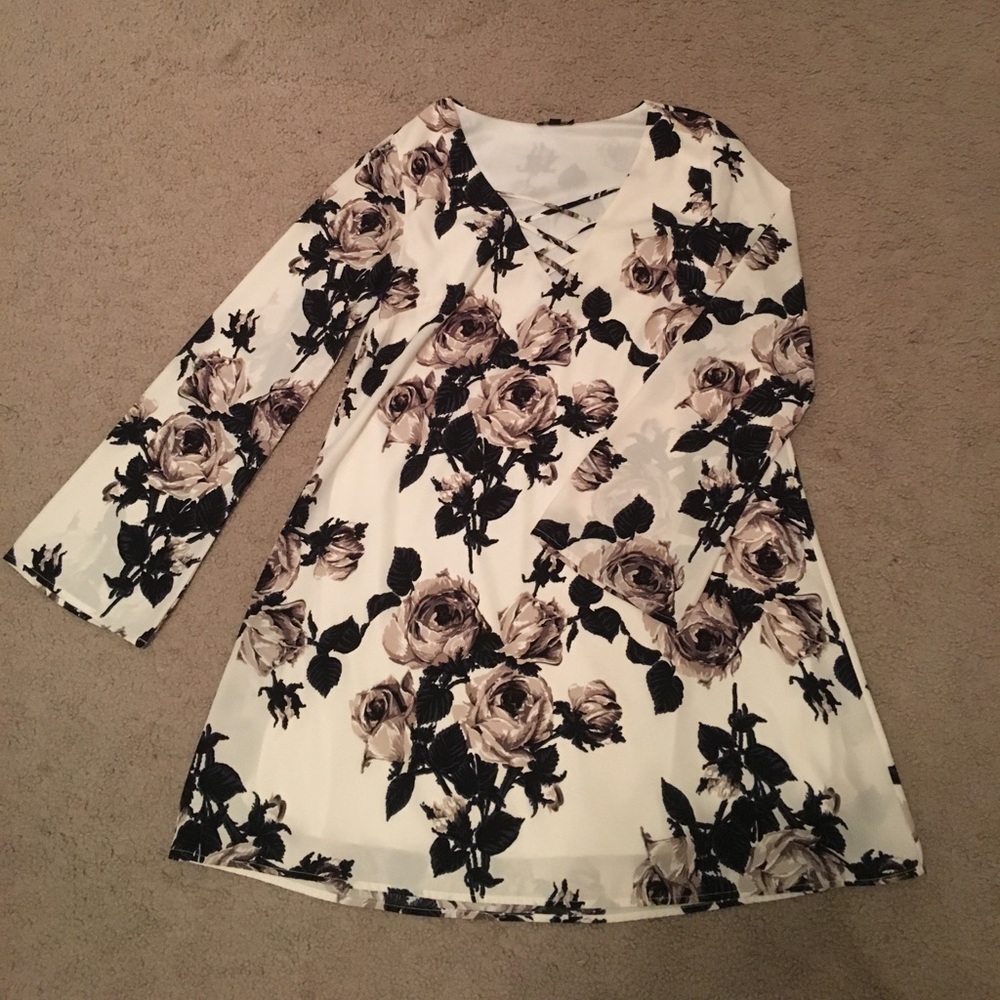 SUPER CUTE Dee Elle dress from Nordstrom!