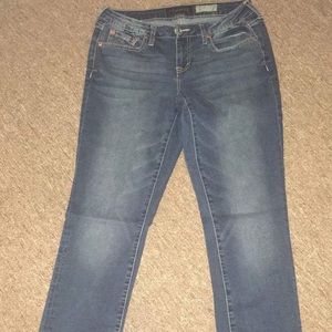Aeropostale skinny curvy jeans