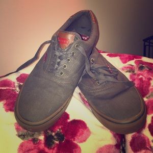 Men's Levi's Olive Green and Brown Leather Shoes!