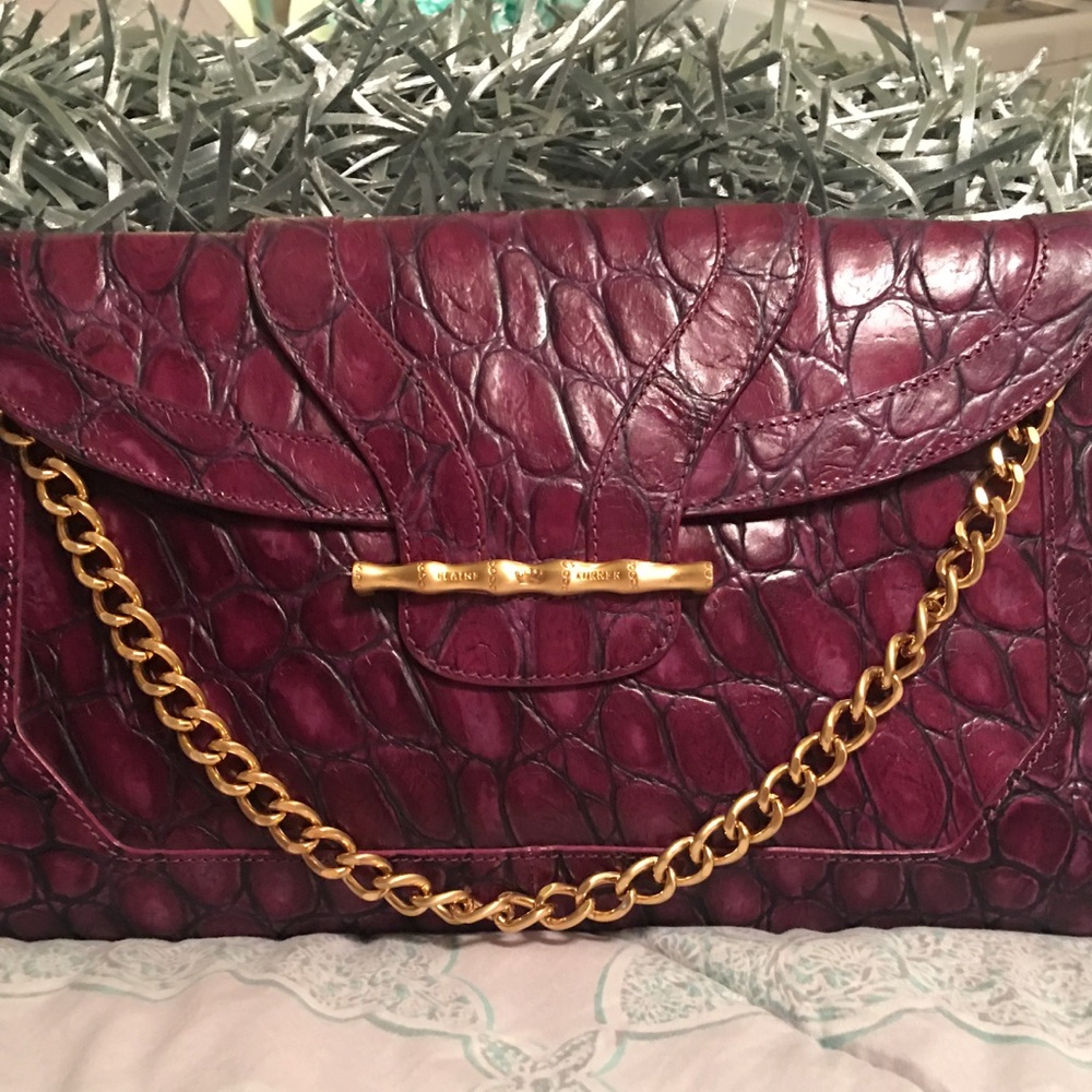 Elaine Turner Alice oversized clutch
