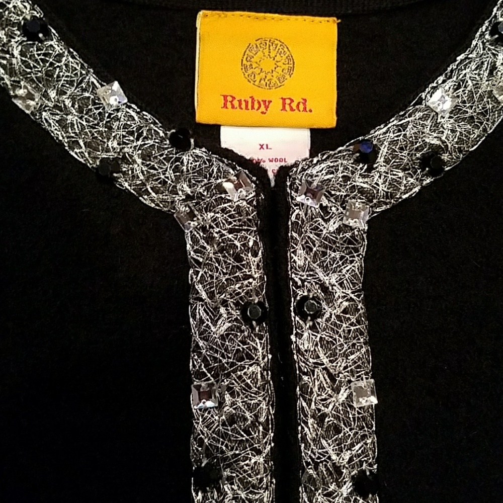 GUC Ruby Rd. Cardigan XL - Picture 2 of 3