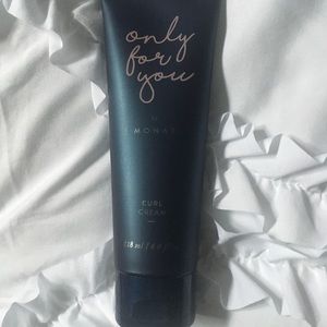 Monat curl cream New