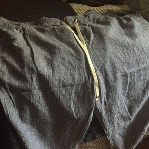 Linen capris