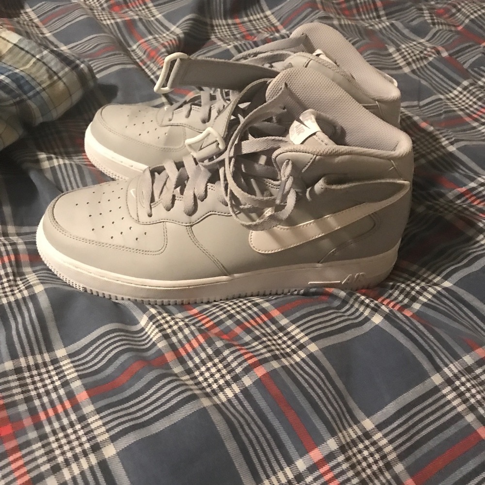 Nike Air Force 1