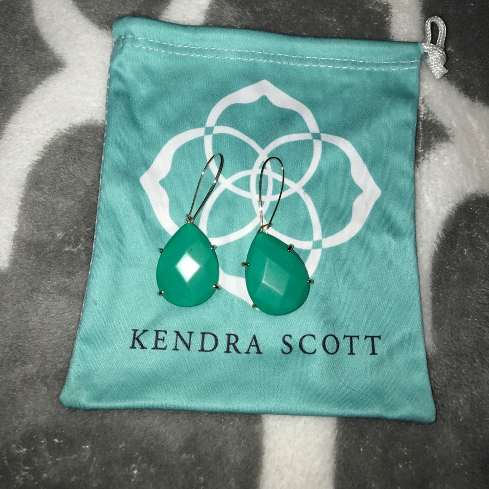 Retired Kendra Scott teal earring