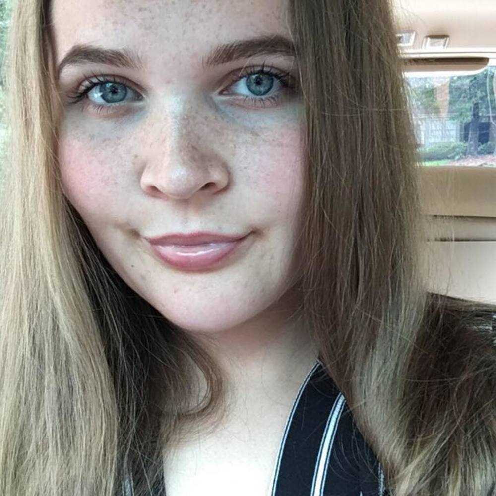 Meet your Posher, Victoria