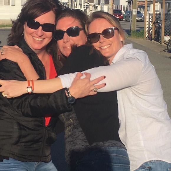 Meet your Posher, Joeli - Picture 1 of 1