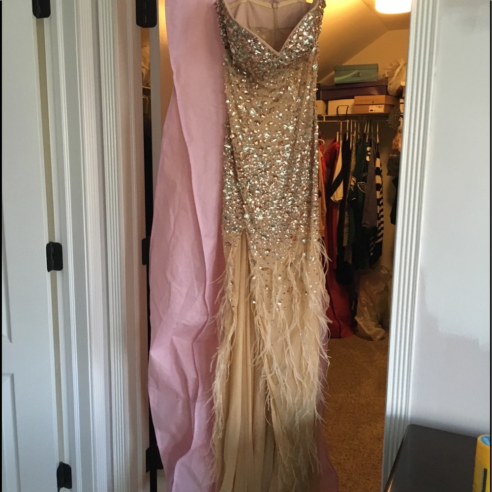 JAZZ COUTURE PROM DRESS