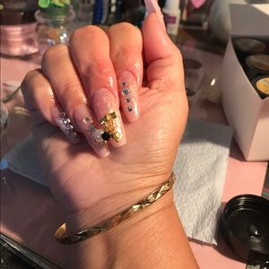 Meet your Posher, Julia