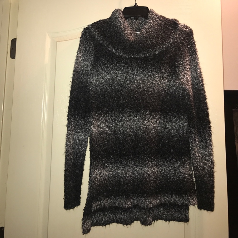 Cowl neck shirt