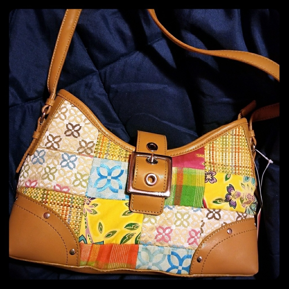 👜 Relic Patterned Purse