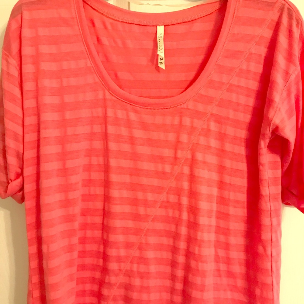 Gorgeous peachy pink shirt 🙃