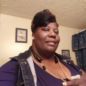 Meet your Posher, Renae