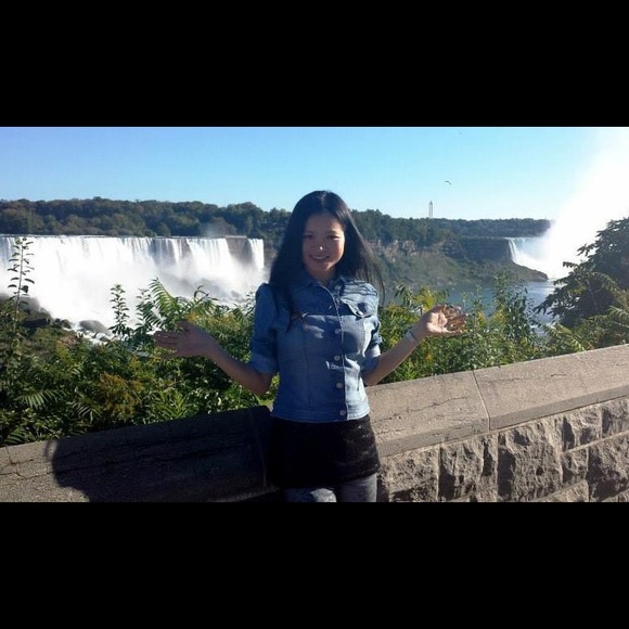 Meet your Posher, Natalie - Picture 4 of 8