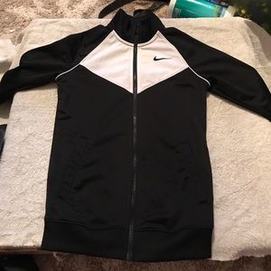 Nike XS 100% polyester! Women's jacket.