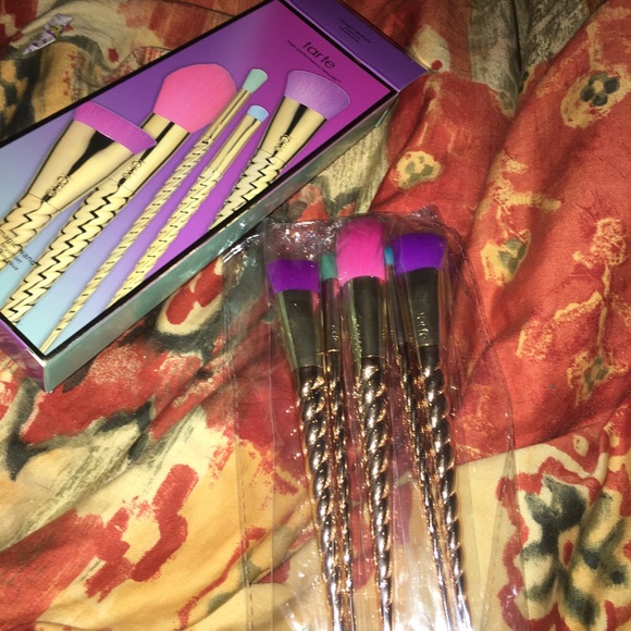 Tarte 5-piece Unicorn Brush Set BNIB - Picture 4 of 8