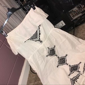 Black and white design strapless dress