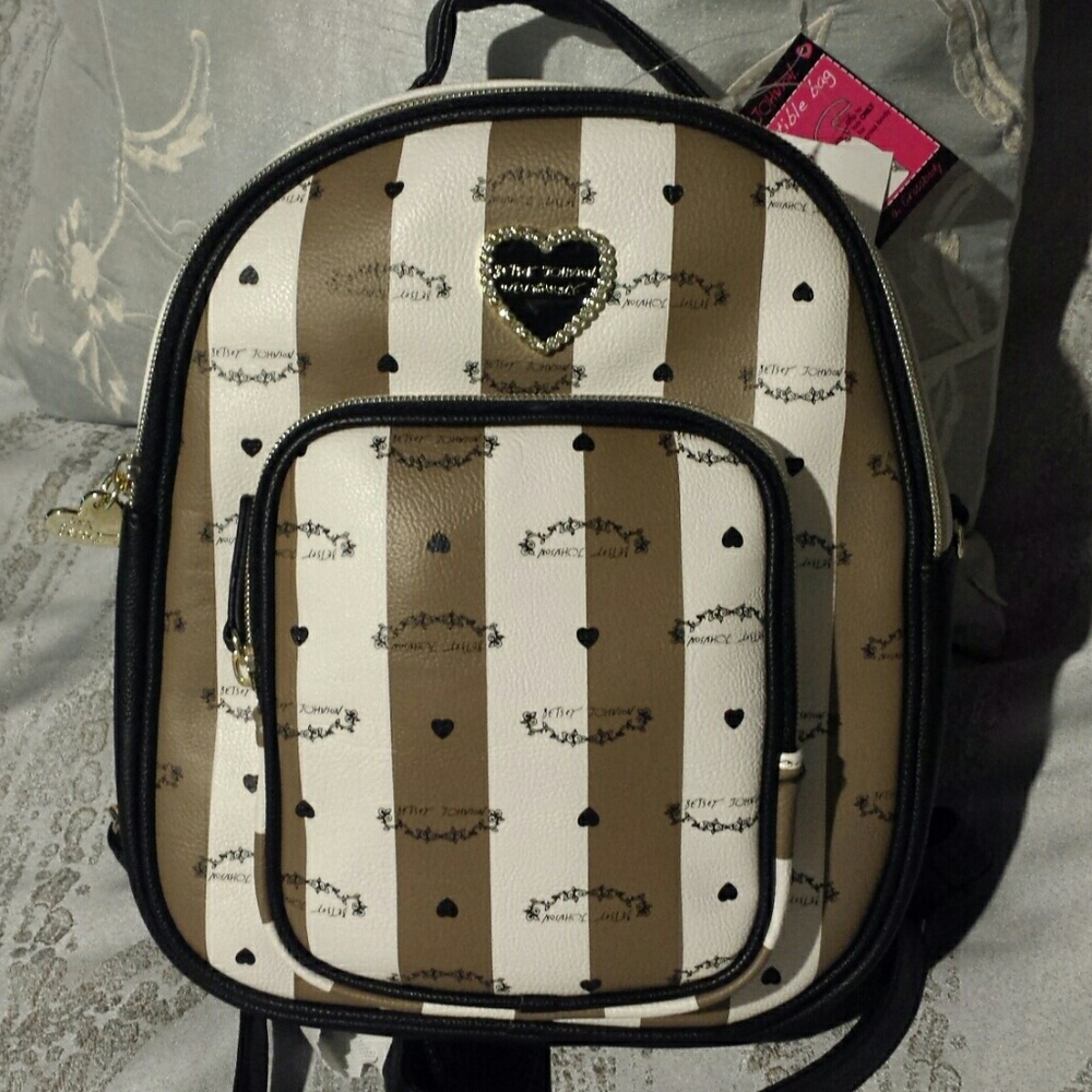 Betsy Johnson bag/purse tan and ivory and black