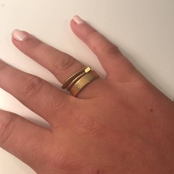 Three golden rings from Madewell - Picture 5 of 5