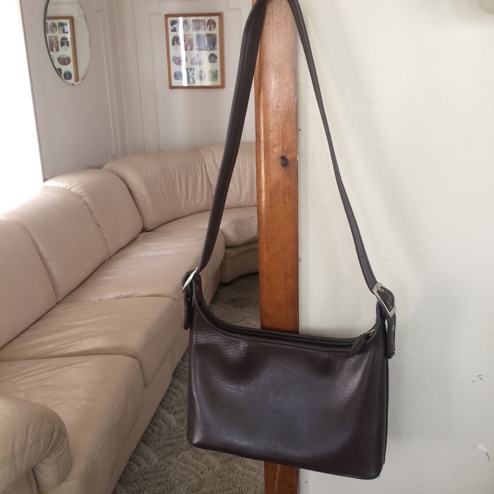 Brown Vintage Shoulder Purse for Sale!