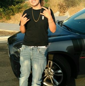 Meet your Posher, Alex