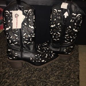 Genuine leather cow boy boots