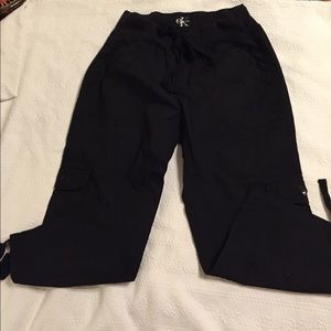 Calvin Klein Cargo-style Capri's - Size Small