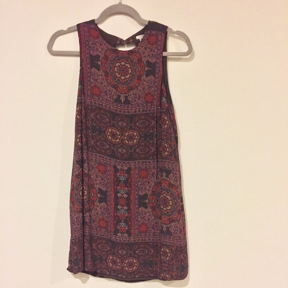 Urban Outfitters Dresses & Skirts - Patterned Sheath Dress