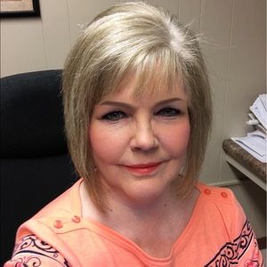 Meet your Posher, Gail