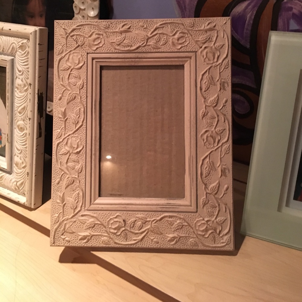Floral design wood picture frame