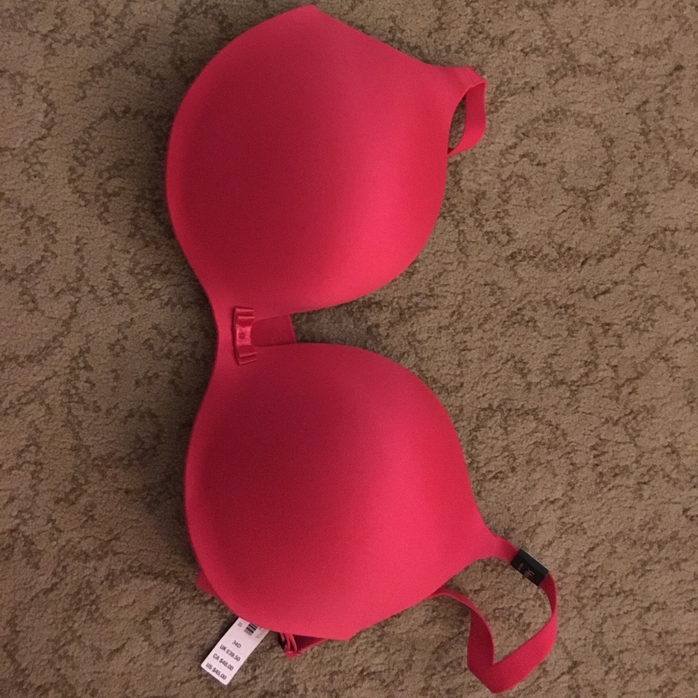 Red Push Up Victoria Secret Bra- BRAND NEW