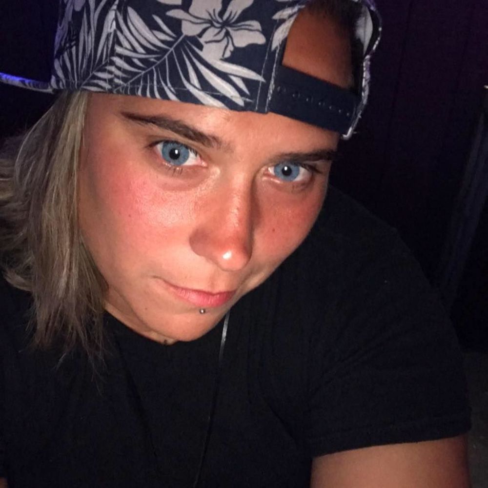 Meet your Posher, Maria