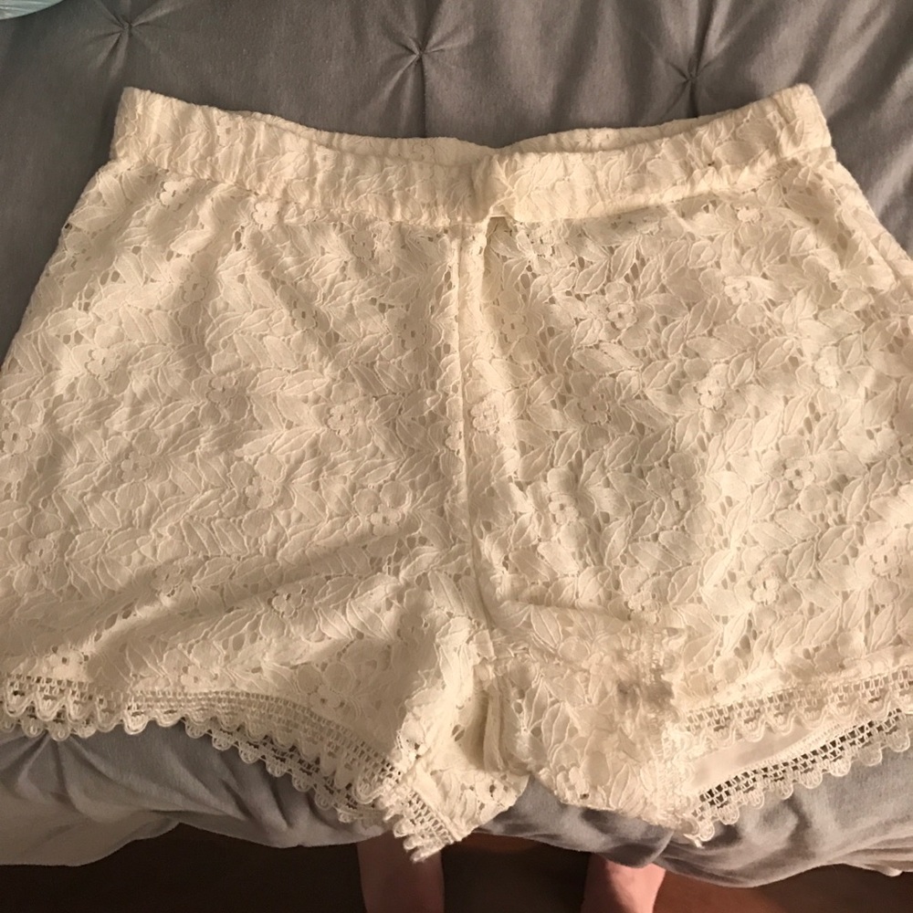 White lace shorts